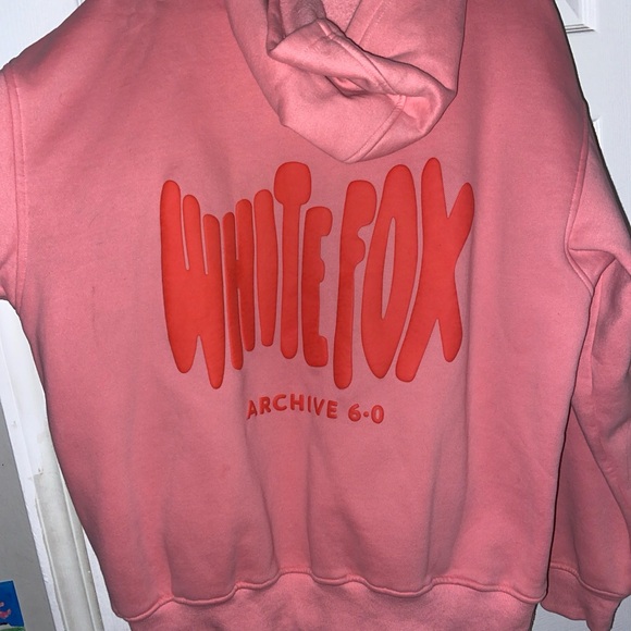 White Fox set! - Picture 3 of 5